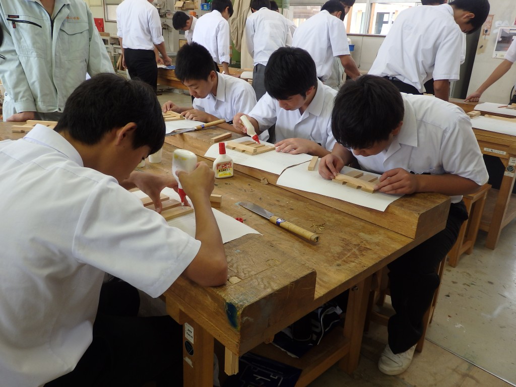 笠松町立笠松中学校15ページ